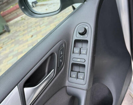 Фольксваген Гольф 2013 в Хмельницком на Automoto.ua Серый Фольксваген Гольф, объемом двигателя 1.39 л и пробегом 161 тыс. км за 8700 $, фото 8 на Automoto.ua