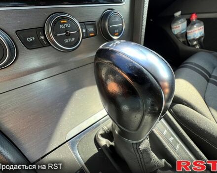 Серый Фольксваген Гольф, объемом двигателя 1.4 л и пробегом 143 тыс. км за 11000 $, фото 5 на Automoto.ua