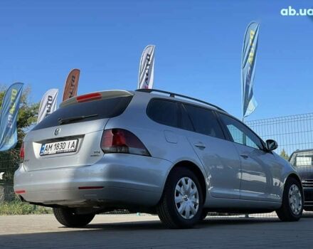 Серый Фольксваген Гольф, объемом двигателя 1.6 л и пробегом 245 тыс. км за 8555 $, фото 14 на Automoto.ua