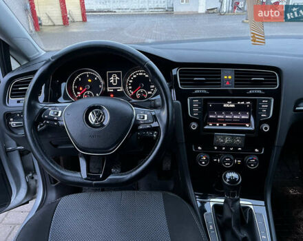 Сірий Фольксваген Гольф, об'ємом двигуна 1.6 л та пробігом 212 тис. км за 9700 $, фото 6 на Automoto.ua