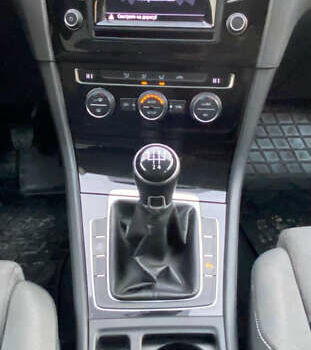 Серый Фольксваген Гольф, объемом двигателя 1.6 л и пробегом 212 тыс. км за 8999 $, фото 15 на Automoto.ua