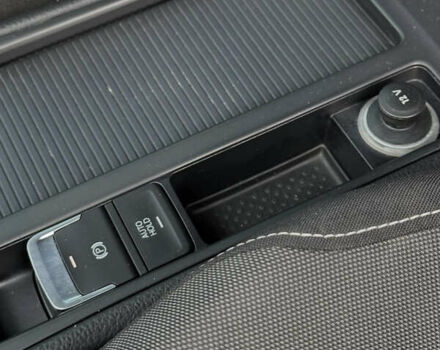 Серый Фольксваген Гольф, объемом двигателя 1.97 л и пробегом 317 тыс. км за 11500 $, фото 8 на Automoto.ua