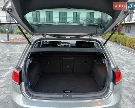 Серый Фольксваген Гольф, объемом двигателя 1.4 л и пробегом 235 тыс. км за 12200 $, фото 22 на Automoto.ua