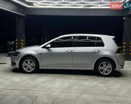Серый Фольксваген Гольф, объемом двигателя 2 л и пробегом 150 тыс. км за 15900 $, фото 3 на Automoto.ua