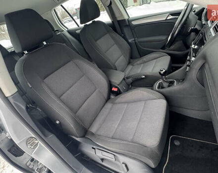 Серый Фольксваген Гольф, объемом двигателя 1.97 л и пробегом 295 тыс. км за 9650 $, фото 22 на Automoto.ua