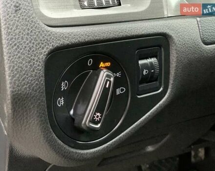 Серый Фольксваген Гольф, объемом двигателя 2 л и пробегом 273 тыс. км за 13499 $, фото 43 на Automoto.ua