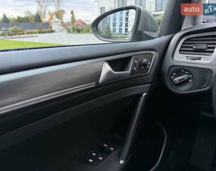 Серый Фольксваген Гольф, объемом двигателя 1.4 л и пробегом 235 тыс. км за 12200 $, фото 17 на Automoto.ua