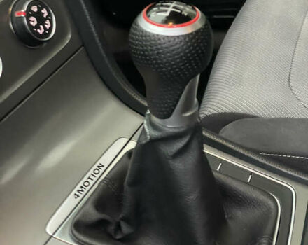 Серый Фольксваген Гольф, объемом двигателя 1.6 л и пробегом 279 тыс. км за 9450 $, фото 32 на Automoto.ua