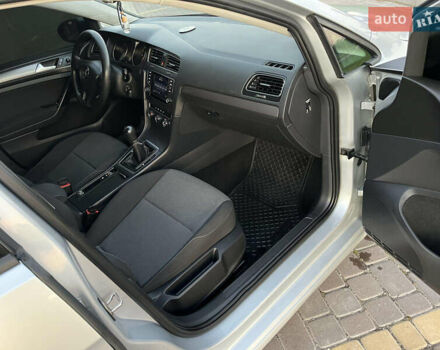 Сірий Фольксваген Гольф, об'ємом двигуна 1.6 л та пробігом 230 тис. км за 8001 $, фото 18 на Automoto.ua