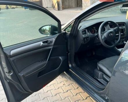 Сірий Фольксваген Гольф, об'ємом двигуна 1.2 л та пробігом 229 тис. км за 11000 $, фото 9 на Automoto.ua