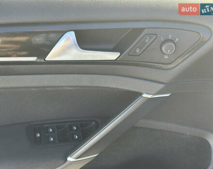 Сірий Фольксваген Гольф, об'ємом двигуна 1.99 л та пробігом 111 тис. км за 17500 $, фото 12 на Automoto.ua