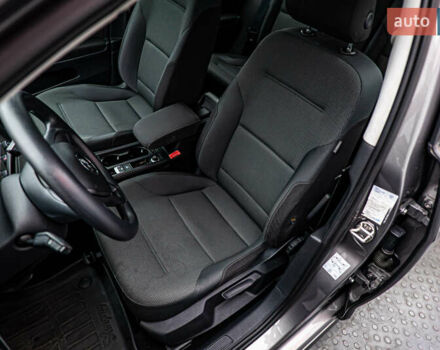 Сірий Фольксваген Гольф, об'ємом двигуна 1.4 л та пробігом 152 тис. км за 12783 $, фото 8 на Automoto.ua