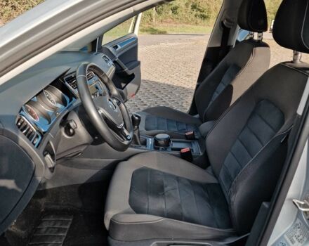 Серый Фольксваген Гольф, объемом двигателя 1.4 л и пробегом 75 тыс. км за 13396 $, фото 15 на Automoto.ua