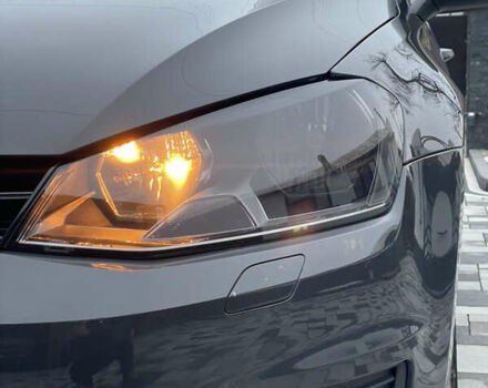 Серый Фольксваген Гольф, объемом двигателя 1.6 л и пробегом 279 тыс. км за 9450 $, фото 5 на Automoto.ua