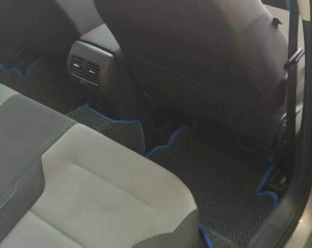 Серый Фольксваген Гольф, объемом двигателя 0 л и пробегом 116 тыс. км за 9300 $, фото 16 на Automoto.ua