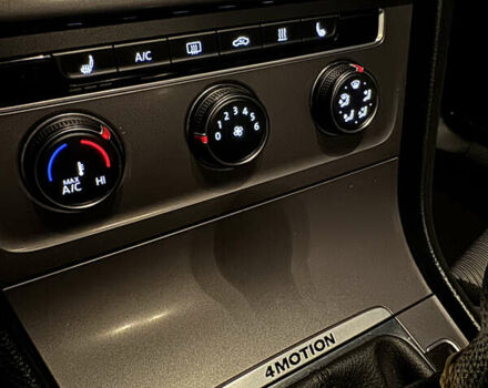 Серый Фольксваген Гольф, объемом двигателя 1.6 л и пробегом 278 тыс. км за 11200 $, фото 11 на Automoto.ua