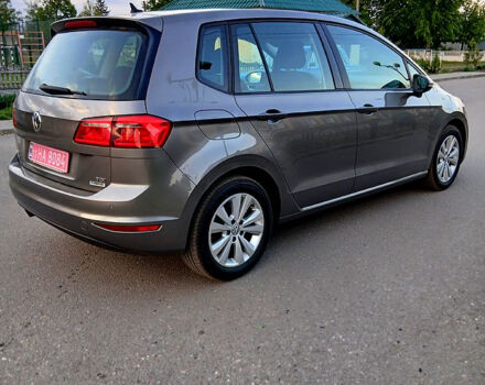 Сірий Фольксваген Гольф, об'ємом двигуна 1.6 л та пробігом 165 тис. км за 13750 $, фото 5 на Automoto.ua