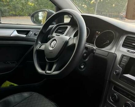 Сірий Фольксваген Гольф, об'ємом двигуна 1.2 л та пробігом 229 тис. км за 11000 $, фото 7 на Automoto.ua