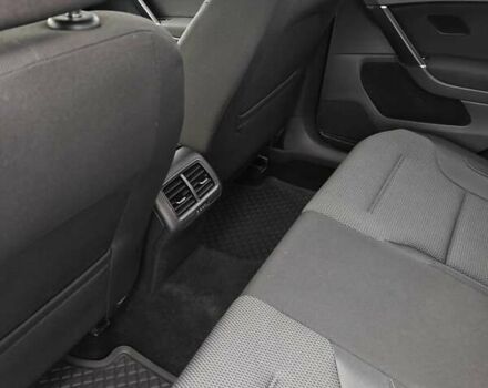 Серый Фольксваген Гольф, объемом двигателя 2 л и пробегом 181 тыс. км за 11400 $, фото 20 на Automoto.ua