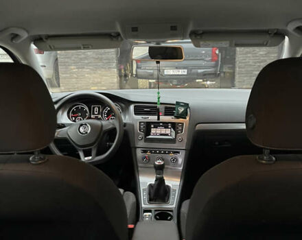 Серый Фольксваген Гольф, объемом двигателя 1.6 л и пробегом 279 тыс. км за 9450 $, фото 38 на Automoto.ua