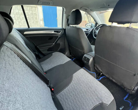 Серый Фольксваген Гольф, объемом двигателя 0 л и пробегом 136 тыс. км за 9000 $, фото 15 на Automoto.ua