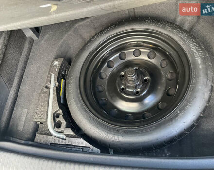 Серый Фольксваген Гольф, объемом двигателя 1.4 л и пробегом 169 тыс. км за 11900 $, фото 43 на Automoto.ua