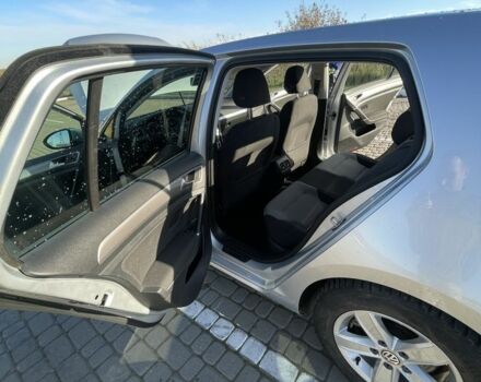 Серый Фольксваген Гольф, объемом двигателя 0 л и пробегом 137 тыс. км за 8999 $, фото 6 на Automoto.ua