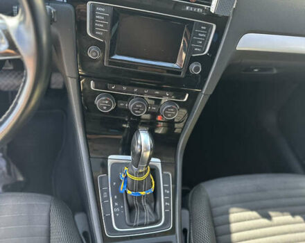 Серый Фольксваген Гольф, объемом двигателя 1.6 л и пробегом 288 тыс. км за 12200 $, фото 18 на Automoto.ua