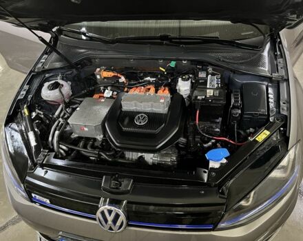 Серый Фольксваген Гольф, объемом двигателя 0 л и пробегом 170 тыс. км за 9000 $, фото 6 на Automoto.ua