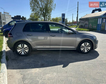 Серый Фольксваген Гольф, объемом двигателя 0 л и пробегом 186 тыс. км за 7999 $, фото 7 на Automoto.ua