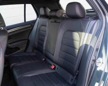 Серый Фольксваген Гольф, объемом двигателя 2 л и пробегом 73 тыс. км за 2800 $, фото 11 на Automoto.ua