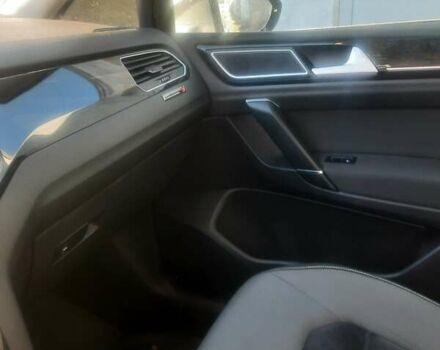 Сірий Фольксваген Гольф, об'ємом двигуна 1.2 л та пробігом 198 тис. км за 9650 $, фото 9 на Automoto.ua