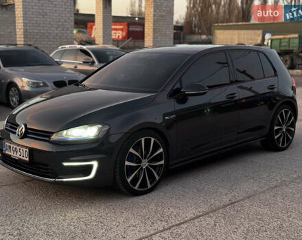 Серый Фольксваген Гольф, объемом двигателя 1.4 л и пробегом 228 тыс. км за 13750 $, фото 2 на Automoto.ua