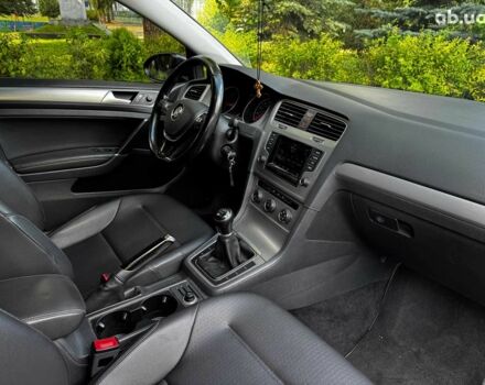 Сірий Фольксваген Гольф, об'ємом двигуна 2 л та пробігом 198 тис. км за 11590 $, фото 26 на Automoto.ua