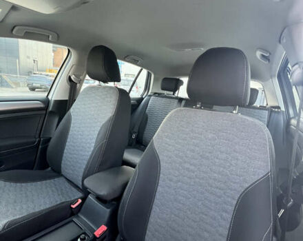 Серый Фольксваген Гольф, объемом двигателя 0 л и пробегом 136 тыс. км за 9000 $, фото 14 на Automoto.ua