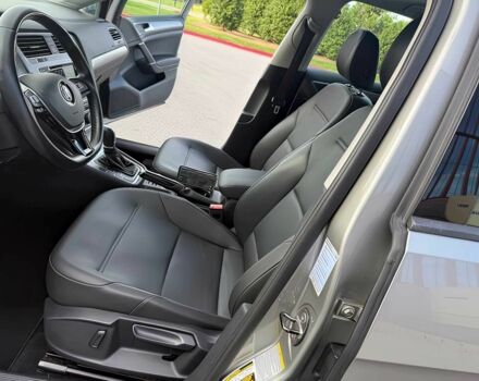 Серый Фольксваген Гольф, объемом двигателя 1.8 л и пробегом 76 тыс. км за 4800 $, фото 8 на Automoto.ua