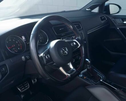 Серый Фольксваген Гольф, объемом двигателя 2 л и пробегом 73 тыс. км за 2800 $, фото 9 на Automoto.ua