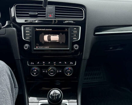 Сірий Фольксваген Гольф, об'ємом двигуна 1.6 л та пробігом 147 тис. км за 12000 $, фото 10 на Automoto.ua