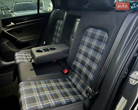 Серый Фольксваген Гольф, объемом двигателя 1.4 л и пробегом 228 тыс. км за 13750 $, фото 33 на Automoto.ua