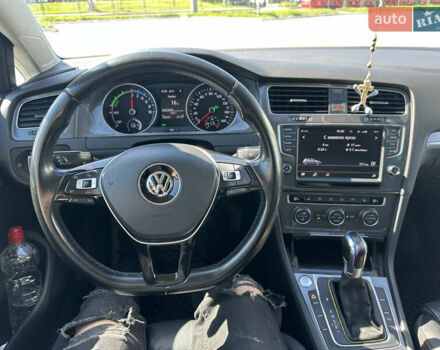 Серый Фольксваген Гольф, объемом двигателя 0 л и пробегом 186 тыс. км за 7999 $, фото 12 на Automoto.ua