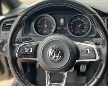 Серый Фольксваген Гольф, объемом двигателя 1.4 л и пробегом 103 тыс. км за 15600 $, фото 11 на Automoto.ua