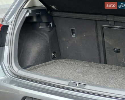 Сірий Фольксваген Гольф, об'ємом двигуна 1.8 л та пробігом 136 тис. км за 12500 $, фото 43 на Automoto.ua