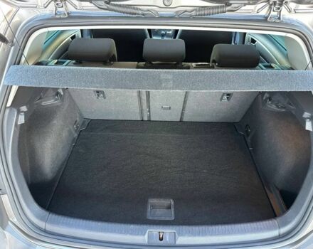 Сірий Фольксваген Гольф, об'ємом двигуна 0 л та пробігом 127 тис. км за 8500 $, фото 20 на Automoto.ua