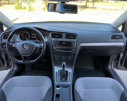 Сірий Фольксваген Гольф, об'ємом двигуна 0 л та пробігом 127 тис. км за 8500 $, фото 8 на Automoto.ua