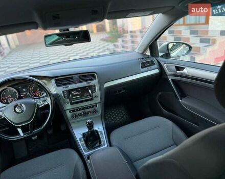 Серый Фольксваген Гольф, объемом двигателя 1.6 л и пробегом 262 тыс. км за 11300 $, фото 33 на Automoto.ua