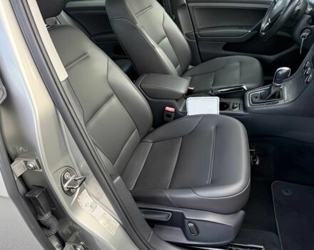 Серый Фольксваген Гольф, объемом двигателя 1.8 л и пробегом 76 тыс. км за 4800 $, фото 10 на Automoto.ua