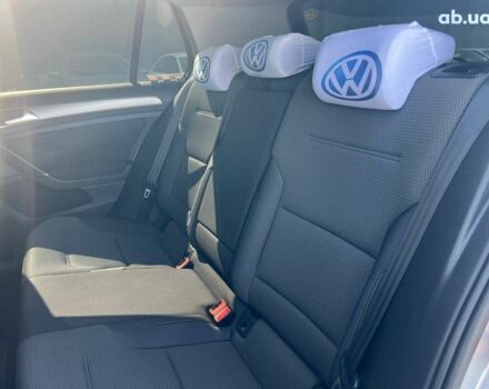 Сірий Фольксваген Гольф, об'ємом двигуна 1.6 л та пробігом 228 тис. км за 10990 $, фото 25 на Automoto.ua