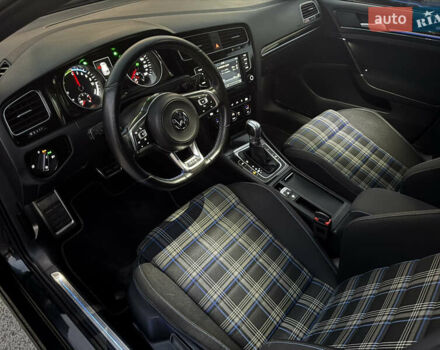 Серый Фольксваген Гольф, объемом двигателя 1.4 л и пробегом 228 тыс. км за 13750 $, фото 22 на Automoto.ua