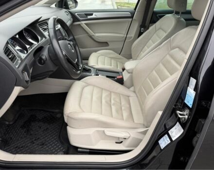 Серый Фольксваген Гольф, объемом двигателя 0 л и пробегом 168 тыс. км за 8600 $, фото 4 на Automoto.ua