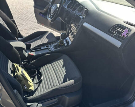 Серый Фольксваген Гольф, объемом двигателя 1.6 л и пробегом 288 тыс. км за 12200 $, фото 15 на Automoto.ua